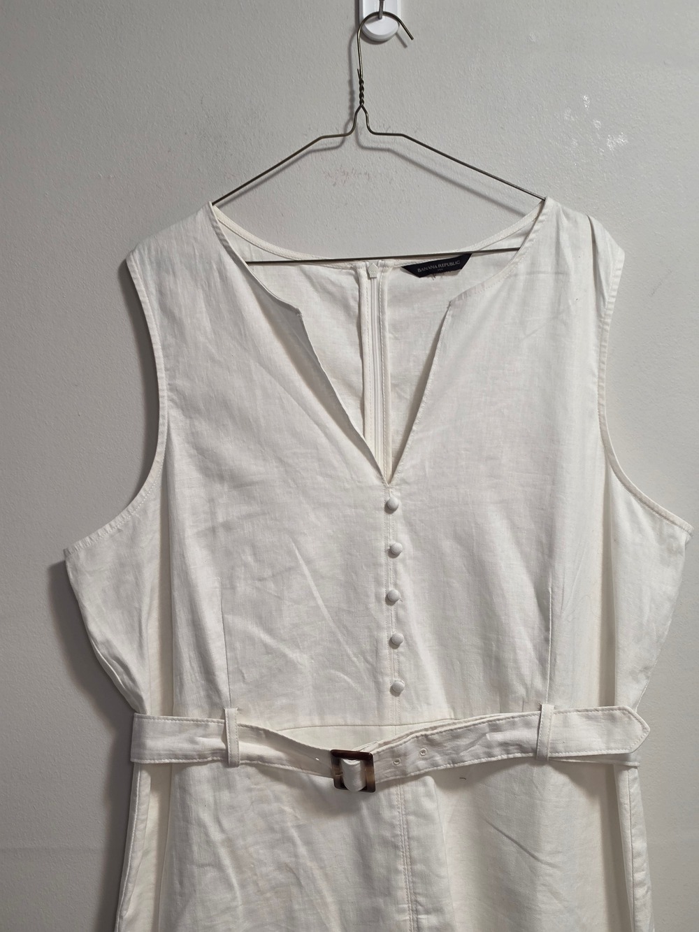 Banana Republic Off White Sleeveless Button-Front Linen Blend Dress with Belt - Picture 2 of 13